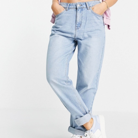 Boyfriend Light Blue Jeans - NEW - Picture 2 of 2